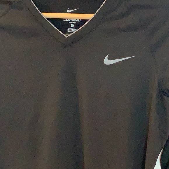 Nike !! - Picture 4 of 8